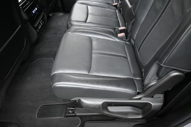 Used 2022 Jeep Wagoneer Series II AWD/4WD image 24