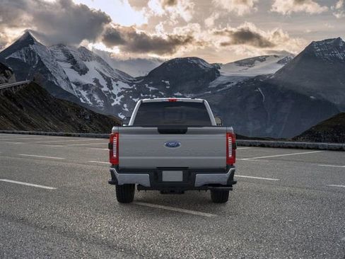 New 2026 Ford F250 XLT w/ XLT Premium Package image 5