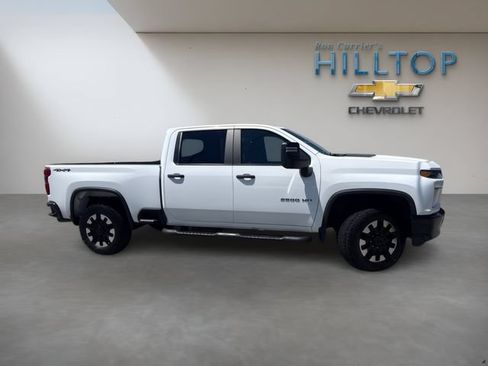 Used 2020 Chevrolet Silverado 2500 Custom w/ Custom Value Package AWD/4WD image 3