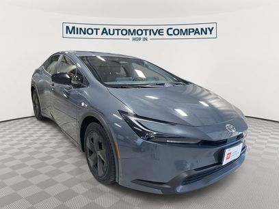 Used 2025 Toyota Prius LE