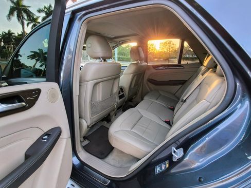 Used 2015 Mercedes-Benz ML 350 2WD image 30