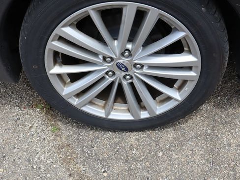 Used 2015 Subaru Impreza 2.0i Limited image 11