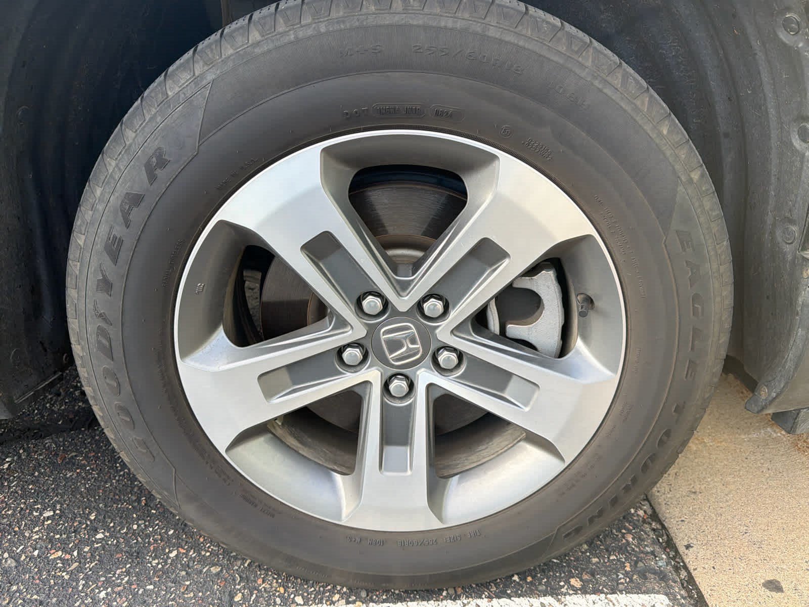 Used 2025 Honda Pilot EX-L image 4