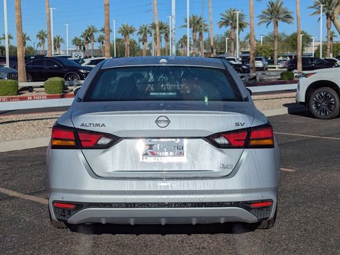 Certified 2023 Nissan Altima 2.5 SV image 5