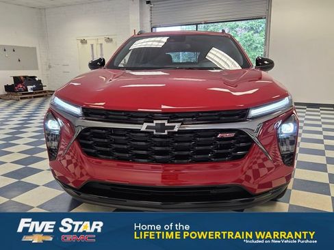 New 2026 Chevrolet Trax RS w/ Sunroof Package FWD image 2