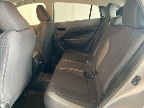 Used 2025 Subaru Crosstrek 2.0i Premium image 12