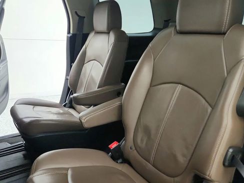 Used 2016 GMC Acadia SLT image 35