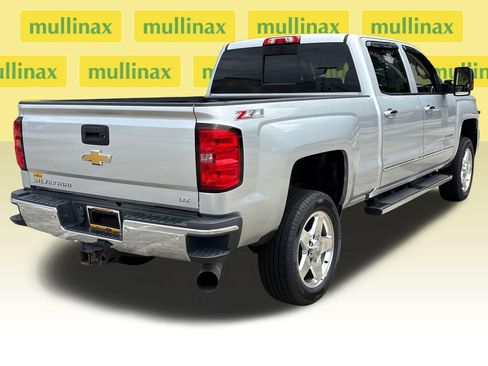 Used 2015 Chevrolet Silverado 2500 LTZ w/ Duramax Plus Package AWD/4WD image 4