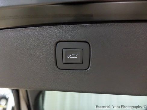 New 2026 Buick Envista Avenir image 17