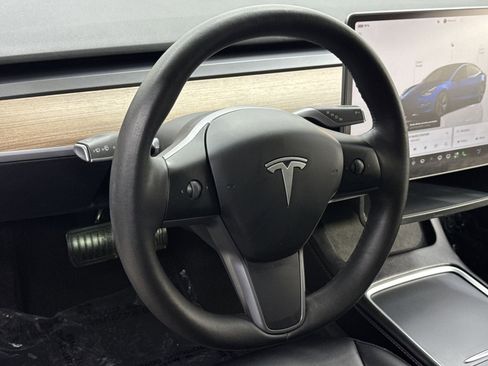 Used 2023 Tesla Model 3 Standard Range RWD image 28
