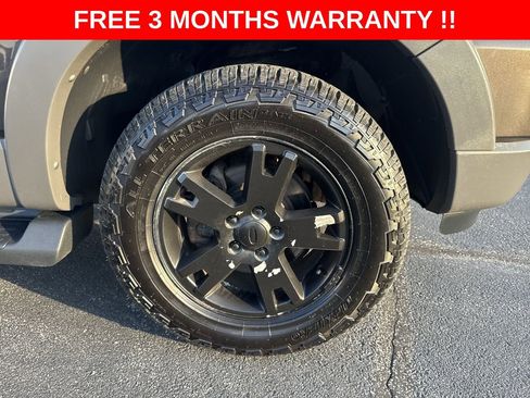 Used 2006 Ford Explorer XLT AWD/4WD image 10