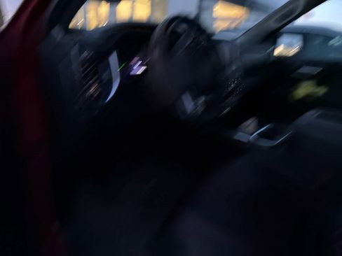 Used 2022 Chevrolet Silverado 1500 LT Trail Boss image 8