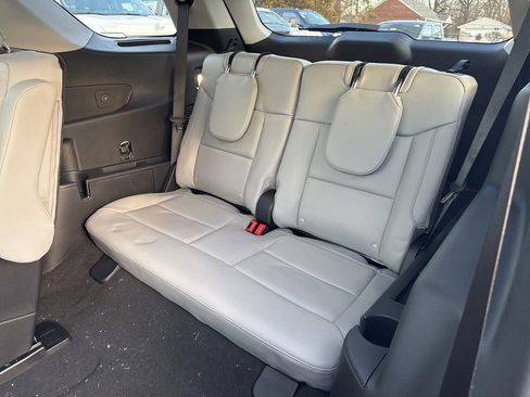 New 2026 Ford Explorer Active w/ Active Comfort Package AWD/4WD image 8