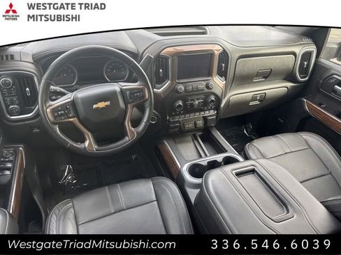 Used 2020 Chevrolet Silverado 2500 High Country w/ Technology Package AWD/4WD image 14