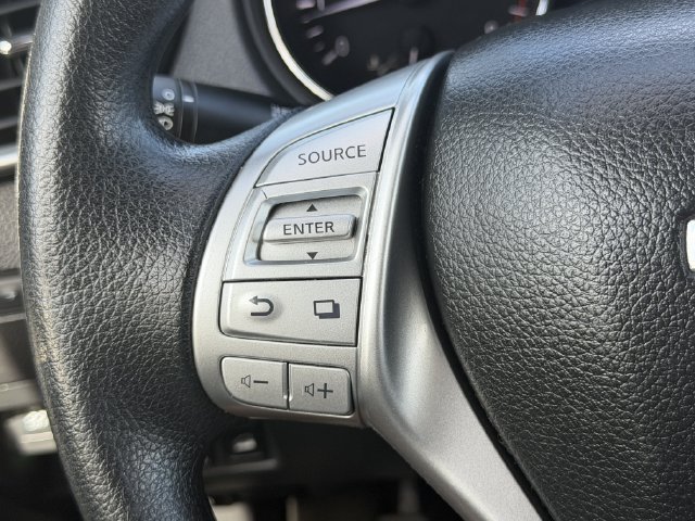 Used 2016 Nissan Rogue SV w/ SV Premium Package AWD/4WD image 33