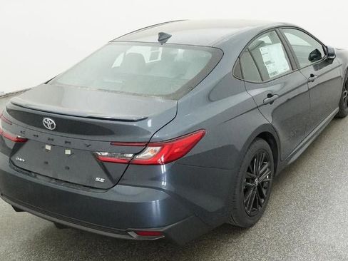 New 2026 Toyota Camry SE image 8