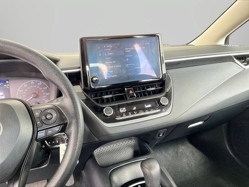 Used 2024 Toyota Corolla LE FWD image 10