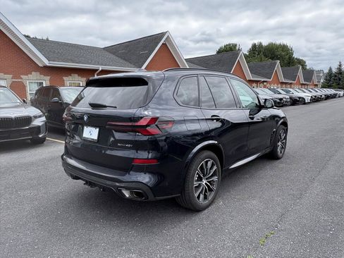 Used 2024 BMW X5 xDrive40i w/ M Sport Package AWD/4WD image 7