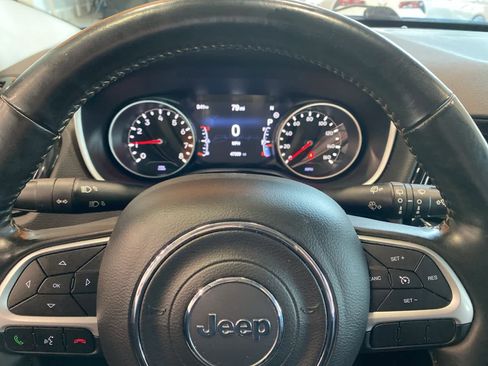 Used 2019 Jeep Compass Limited image 19