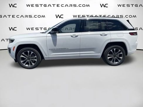 New 2024 Jeep Grand Cherokee L Laredo AWD/4WD image 8