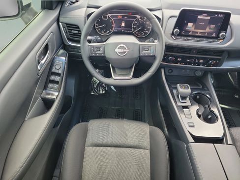 New 2026 Nissan Rogue SV w/ Cold Weather Package FWD image 16