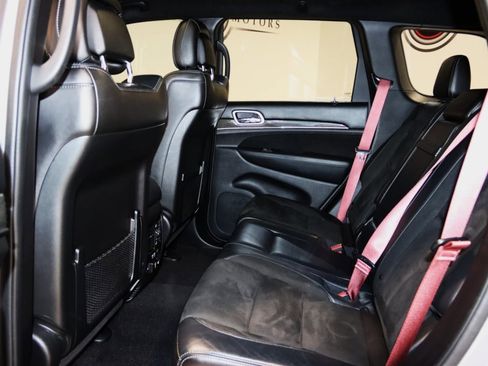 Used 2021 Jeep Grand Cherokee SRT w/ Trailer Tow Group IV image 64