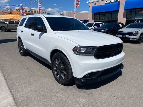 Used 2017 Dodge Durango R/T w/ Technology Group AWD/4WD image 3