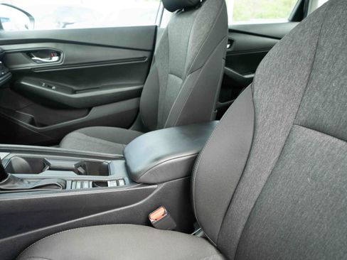 Used 2025 Honda Accord SE image 10