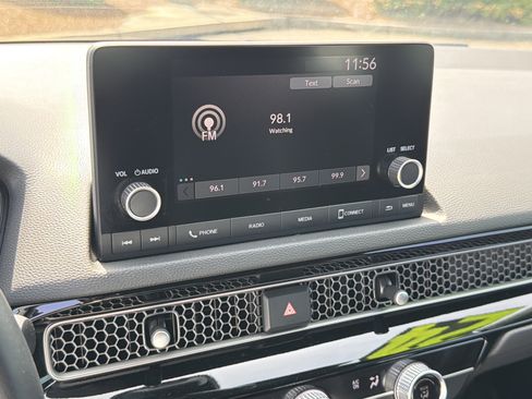 Used 2024 Honda Civic Sport image 6