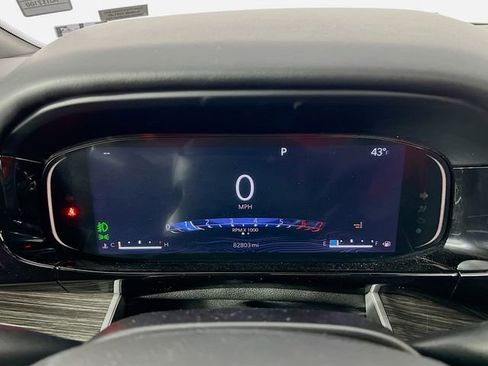 Used 2022 Jeep Wagoneer Series III w/ Premium Group I image 14