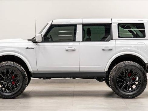 Used 2025 Ford Bronco Big Bend AWD/4WD image 10