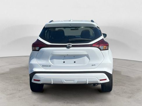Used 2024 Nissan Kicks SR FWD image 4