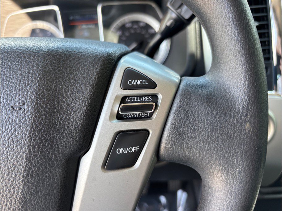 Used 2019 Nissan Titan SV RWD image 21