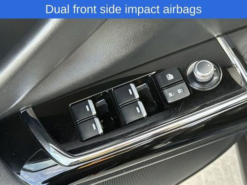 Used 2023 MAZDA CX-9 Touring image 16