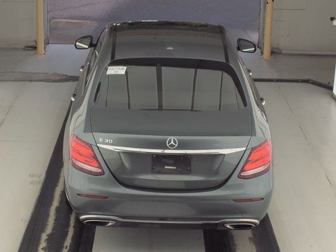 Used 2018 Mercedes-Benz E 300 w/ Premium 1 Package image 8