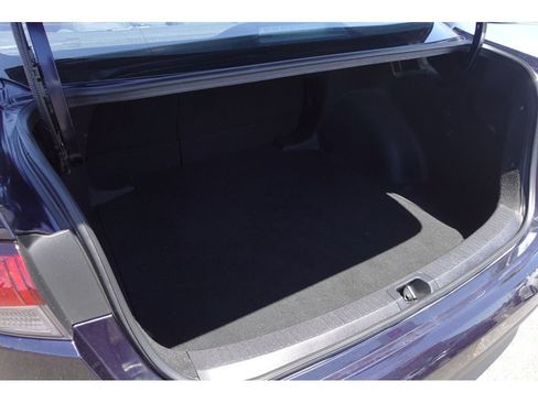 Certified 2025 Toyota Corolla LE FWD image 28
