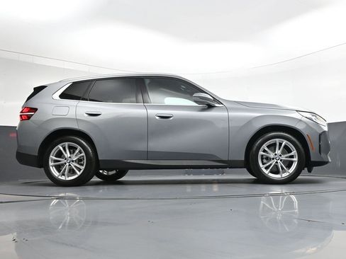 Used 2025 BMW X3 xDrive30i w/ Convenience Package image 29