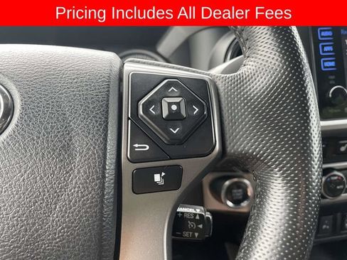 Used 2017 Toyota Tacoma Limited w/ Tow Package AWD/4WD image 28