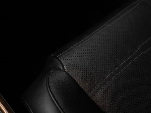 Used 2020 Honda CR-V Touring image 28