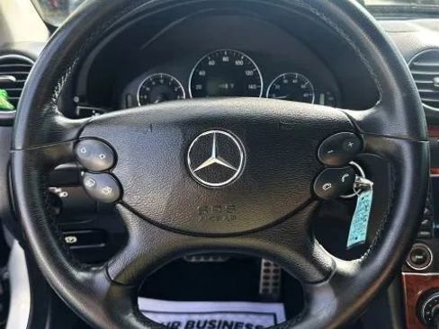 Used 2007 Mercedes-Benz CLK 350 Cabriolet image 25