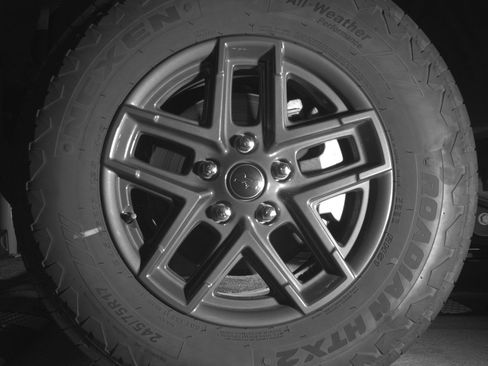 Used 2025 Jeep Wrangler Unlimited Sport AWD/4WD image 12