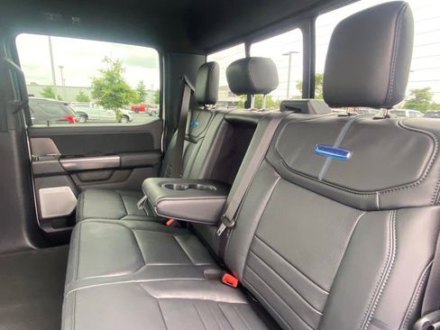 New 2026 Ford F350 Platinum w/ Tremor Off-Road Package AWD/4WD image 24