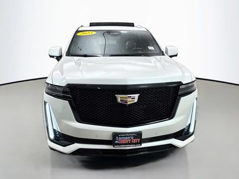 Used 2023 Cadillac Escalade ESV Sport w/ Touring Package AWD/4WD image 2