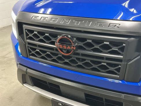 Used 2024 Nissan Frontier PRO-4X w/ Pro Premium Package AWD/4WD image 31