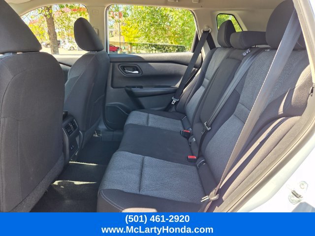 Used 2024 Nissan Rogue SV FWD image 12
