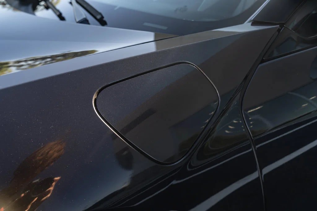 Used 2019 BMW i8 Roadster AWD/4WD image 4