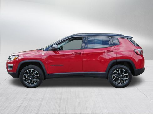 Used 2019 Jeep Compass Trailhawk w/ Leather Interior Group AWD/4WD image 4