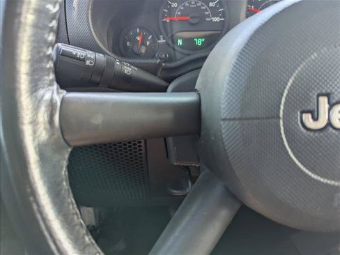 Used 2008 Jeep Wrangler Unlimited X AWD/4WD image 13