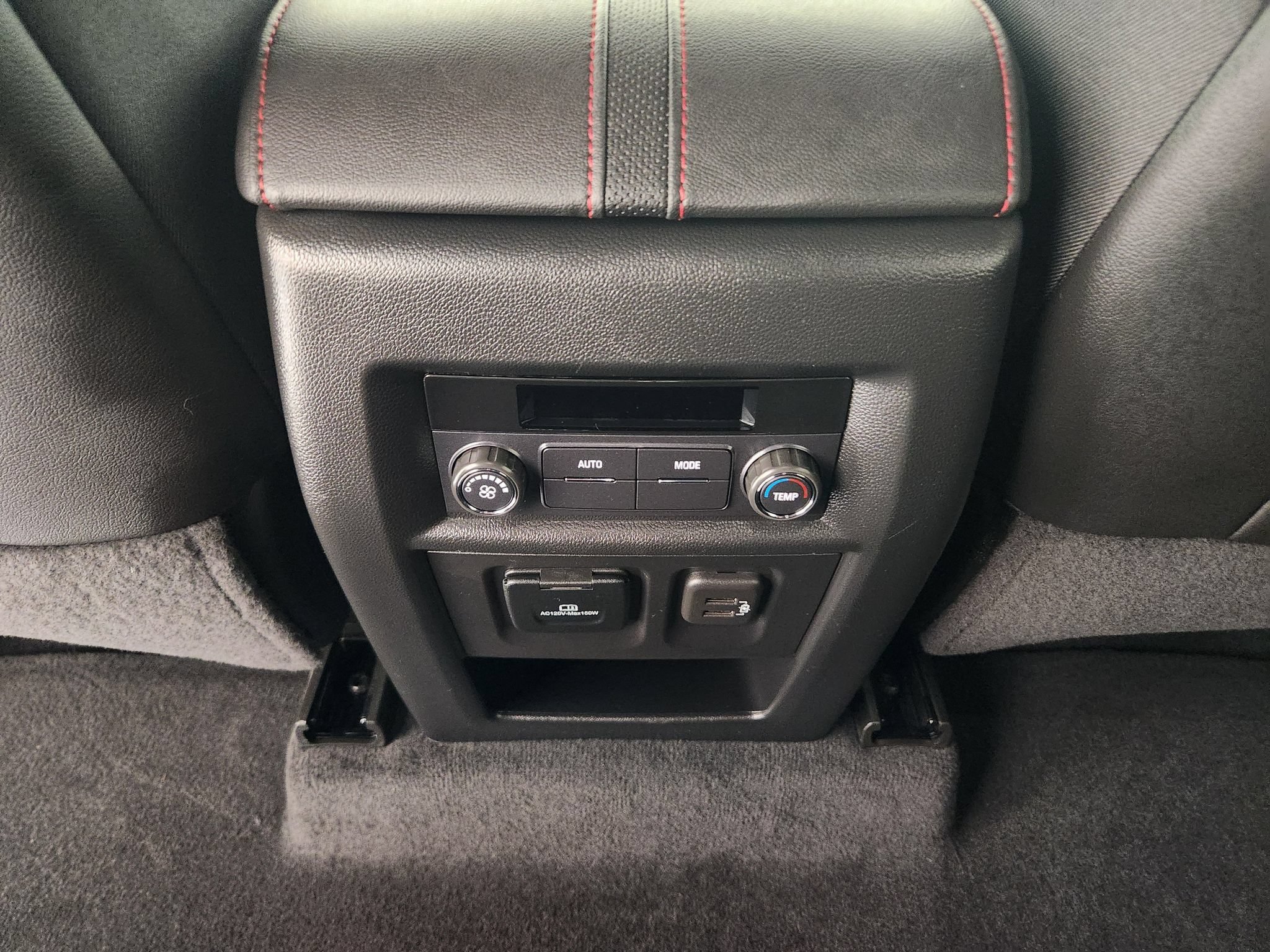 Used 2023 Chevrolet Traverse RS FWD image 33