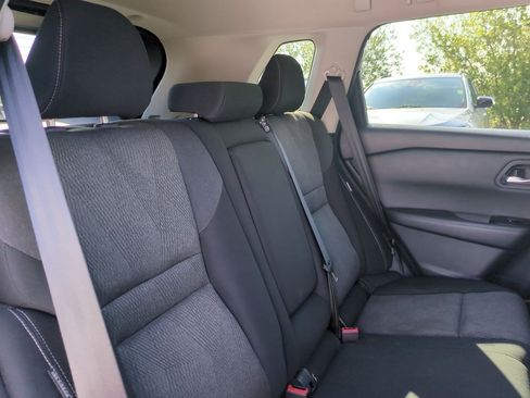Certified 2024 Nissan Rogue SV AWD/4WD image 37